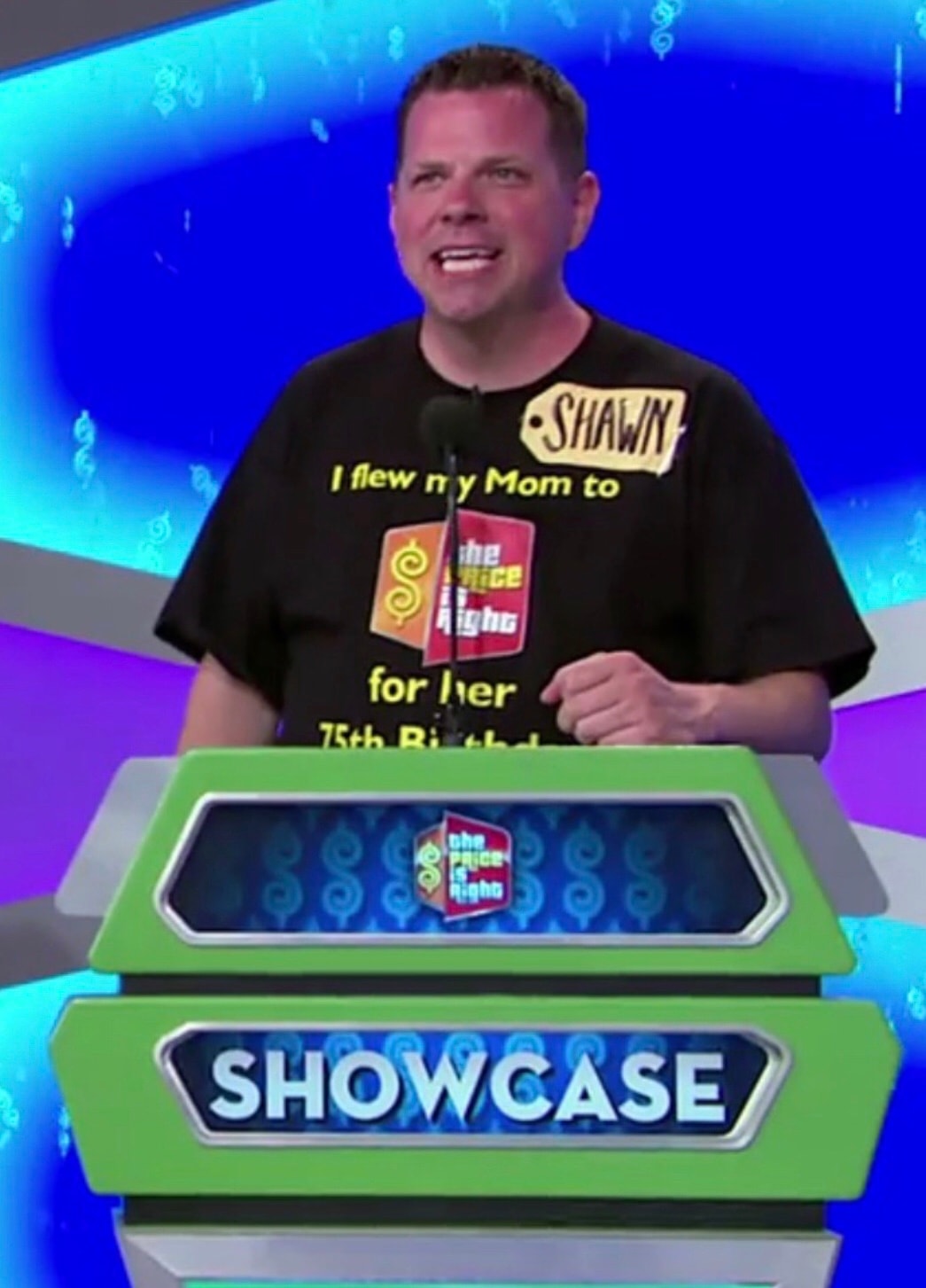 Shawn at the Showcase podium on The Price Is Right